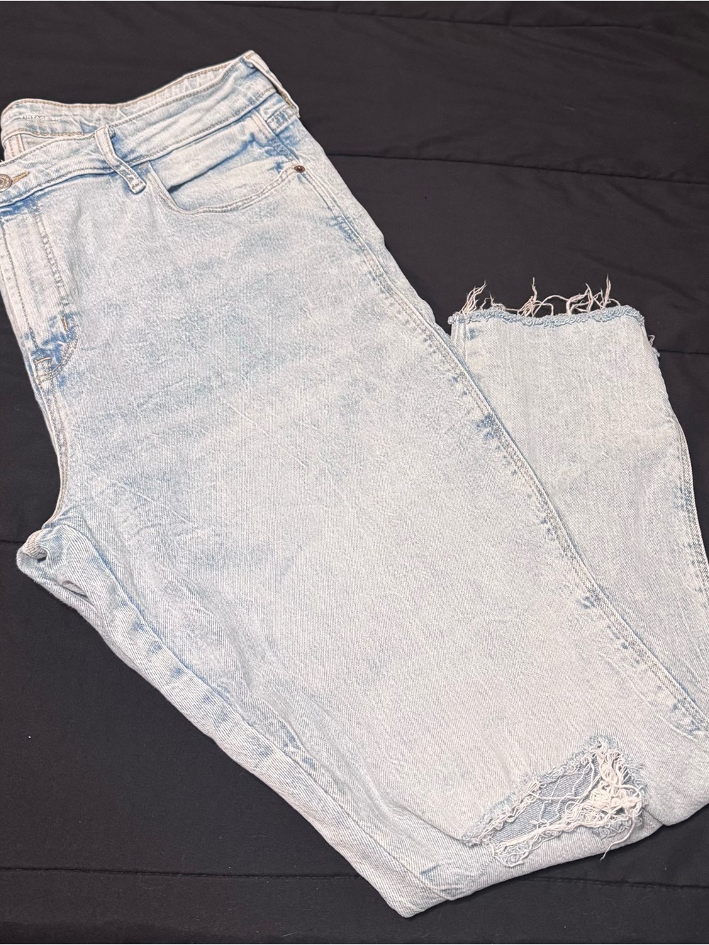 Old Navy Women's Light Blue High-Rise Skinny Jeans with Frayed Hem